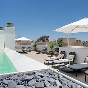 *** Hotel apartamentowy Limehome Calle Torcuato Luca De Tena - Digital Access Hiszpania